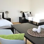 N37 -modern Eingerichtete In Ruhiger Lage Ubytování v soukromí *